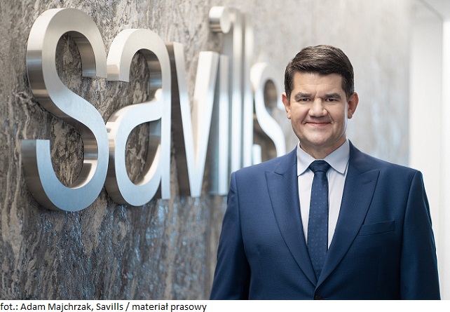 Specjaliści na rynku nieruchomości komercyjnych potrzebni. Savills wzmacnia dział magazynowy
