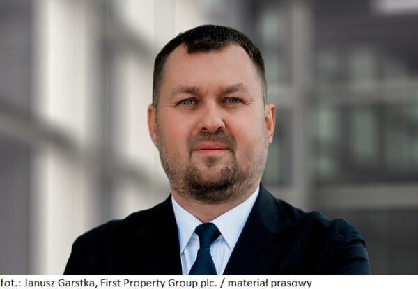 Janusz Garstka - First Property