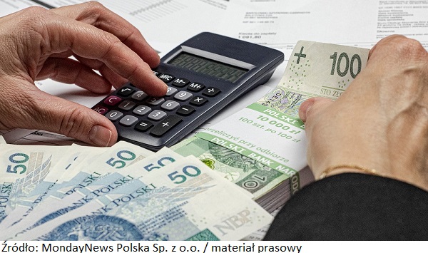 Polacy niechętnie zakładają nowe firmy. Są zniechęceni przez inflację, składki na ZUS i Polski Ład
