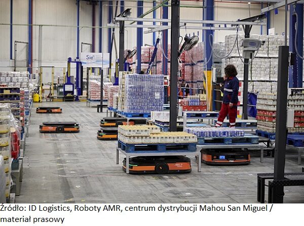 Roboty AMR_centrum dystrybucji Mahou San Miguel_ID Logistics_1