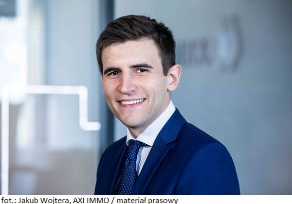 Jakub-Wojtera-Senior-Advisor-Industrial-Logistics-Axi-Immo