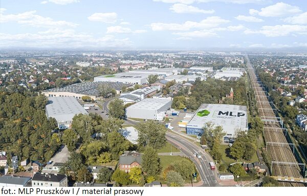 dji_0030-pano-logo_m-2(1)